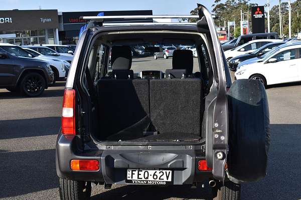 2013 Suzuki Jimny Sierra SN413 T6