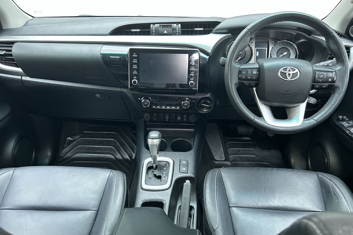 2020 Toyota Hilux SR5 GUN126R 4X4