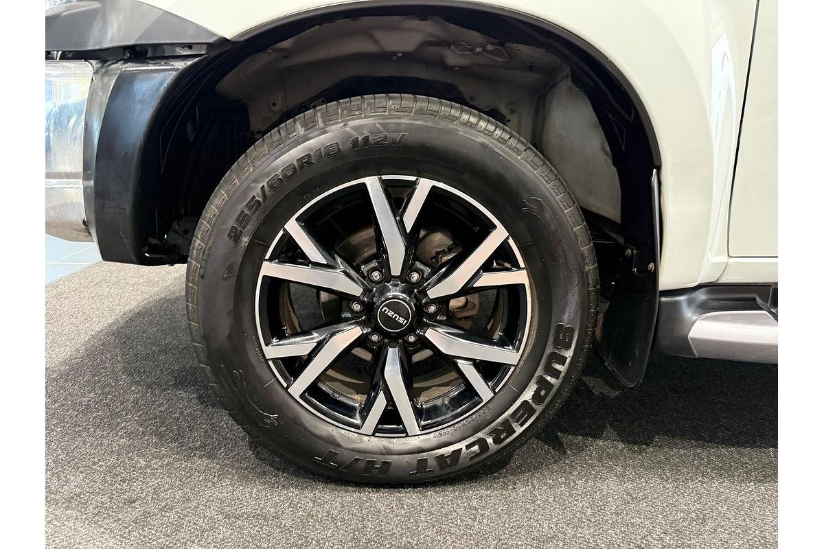 2020 Isuzu MU-X LS-U