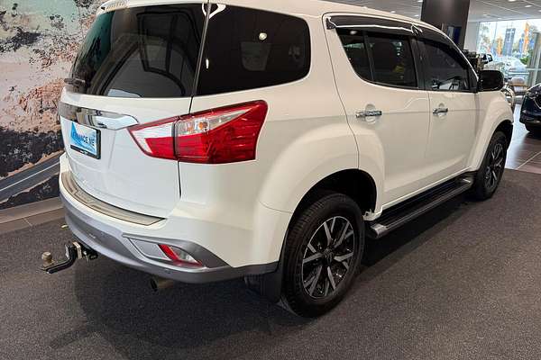 2020 Isuzu MU-X LS-U