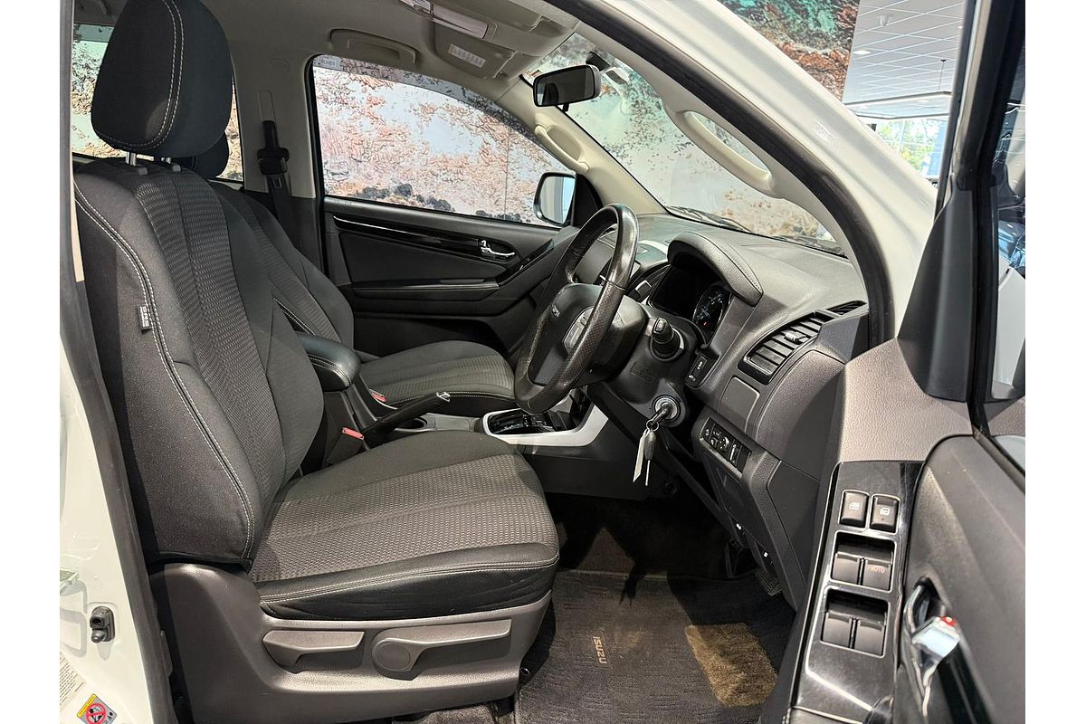 2020 Isuzu MU-X LS-U