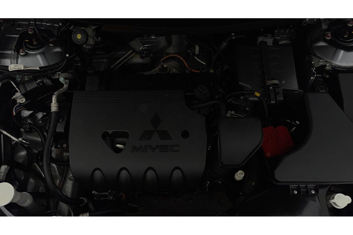 2021 Mitsubishi Outlander LS ZL