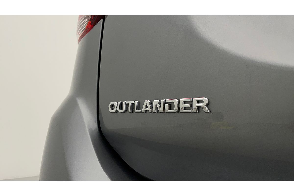 2021 Mitsubishi Outlander LS ZL