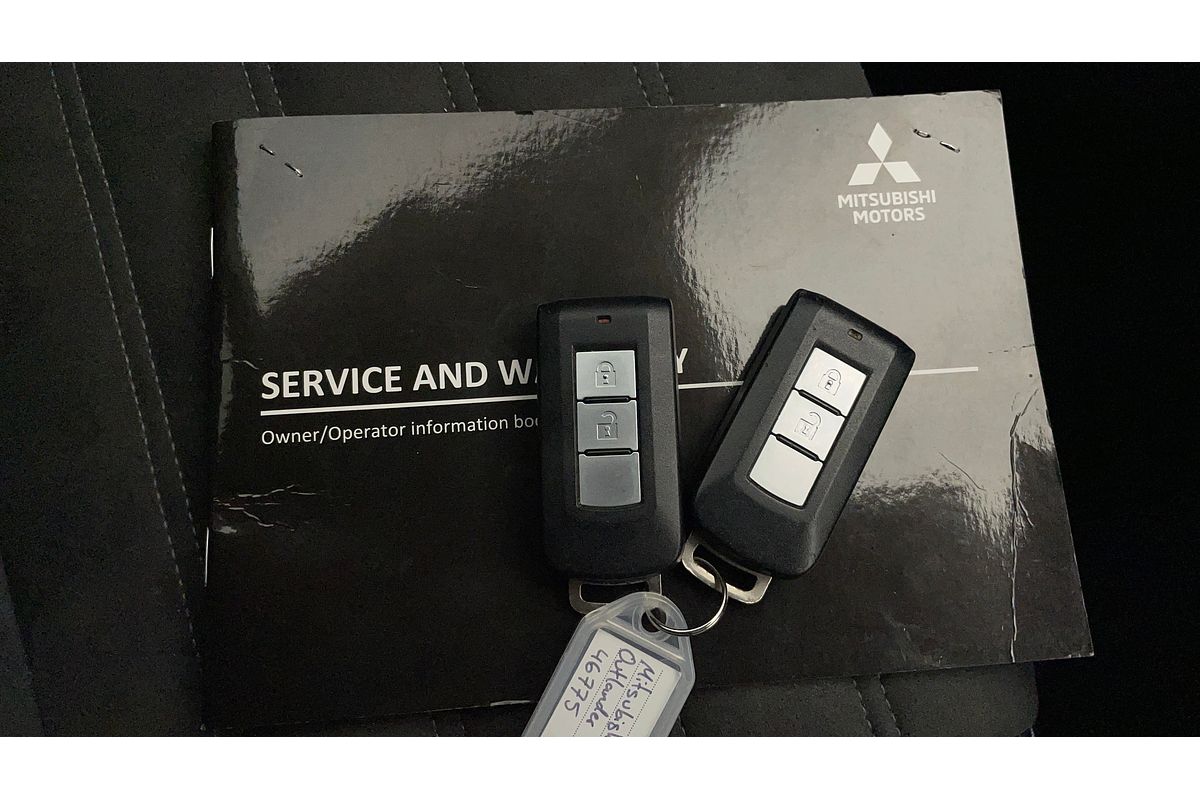 2021 Mitsubishi Outlander LS ZL