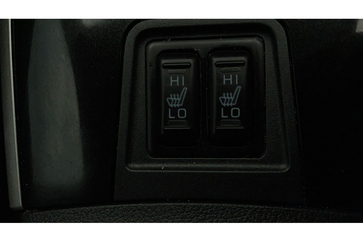 2021 Mitsubishi Outlander LS ZL