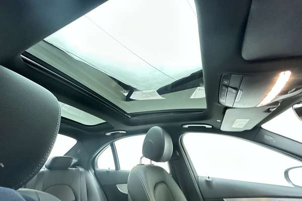 2020 Mercedes-Benz C-Class C200 W205