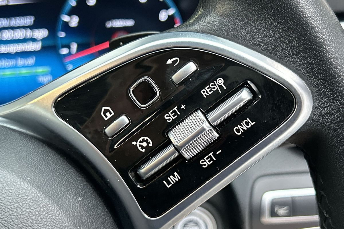 2020 Mercedes-Benz C-Class C200 W205