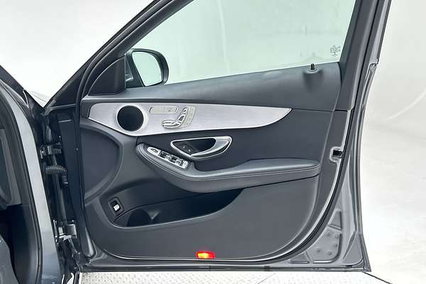 2020 Mercedes-Benz C-Class C200 W205