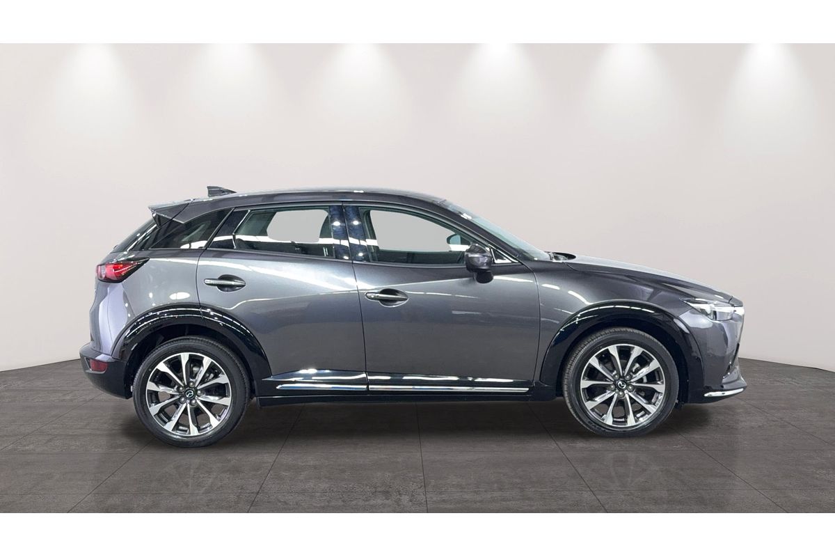 2022 Mazda CX-3 sTouring DK