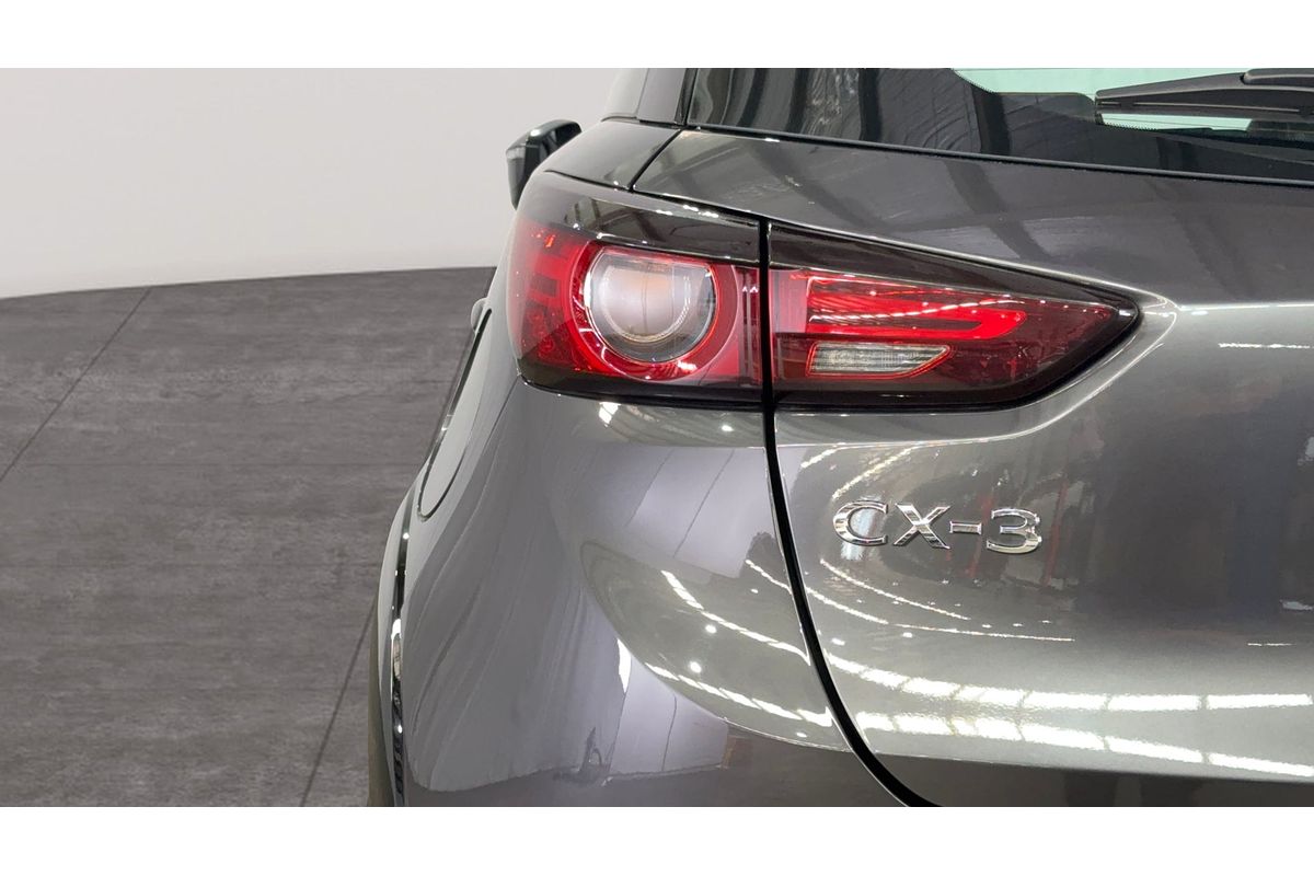 2022 Mazda CX-3 sTouring DK