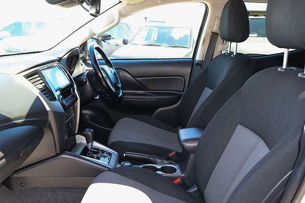 2022 Mitsubishi Triton GLX-R MR 4X4