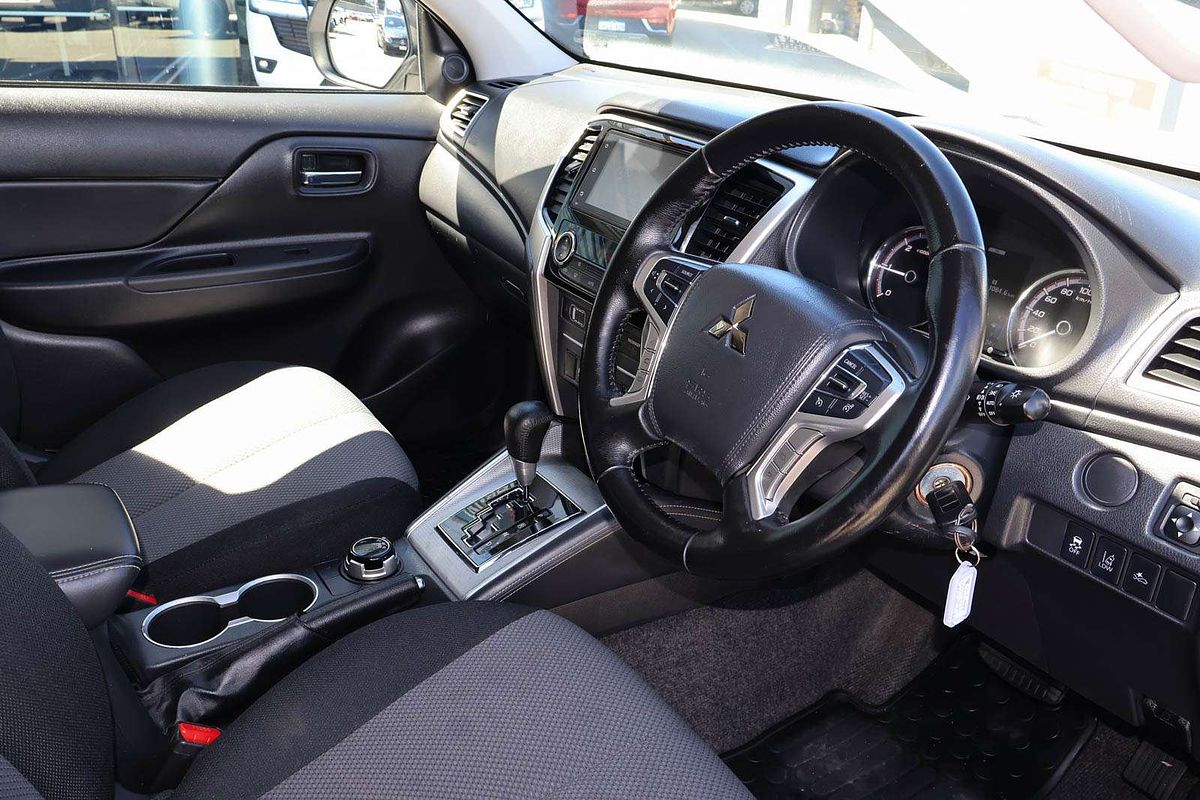 2022 Mitsubishi Triton GLX-R MR 4X4