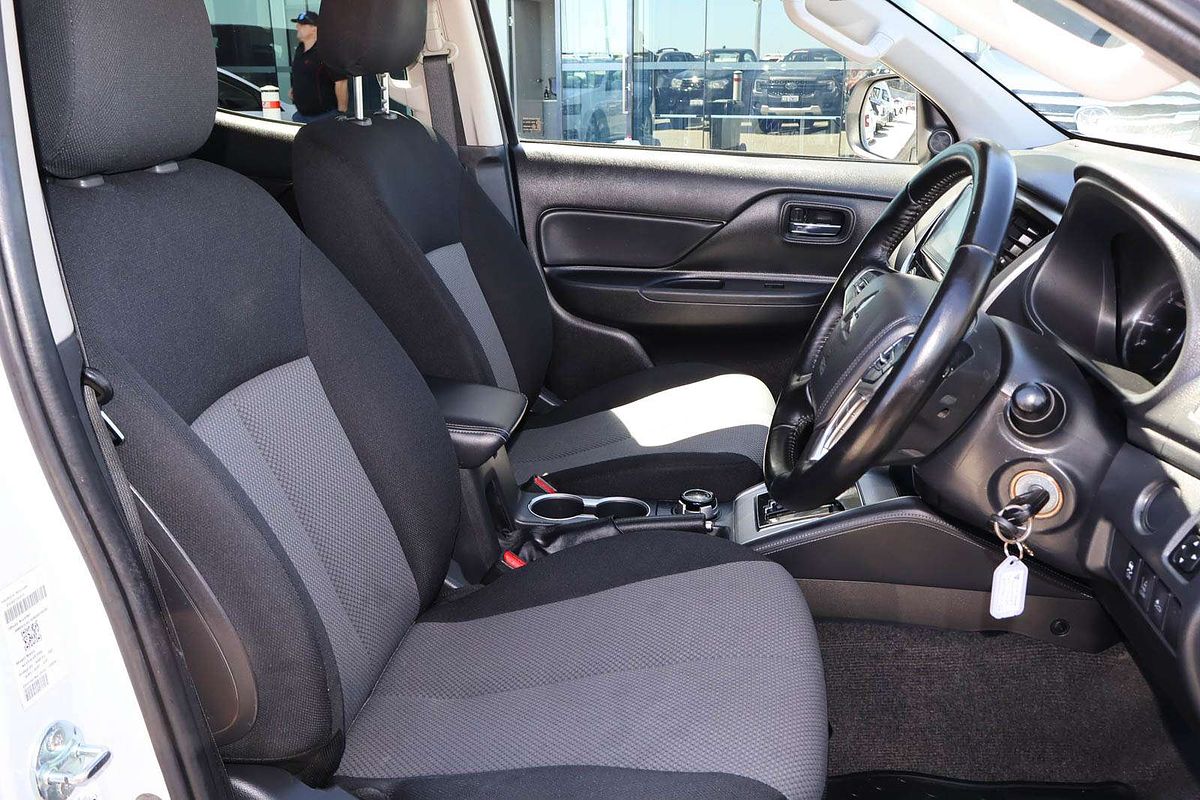 2022 Mitsubishi Triton GLX-R MR 4X4