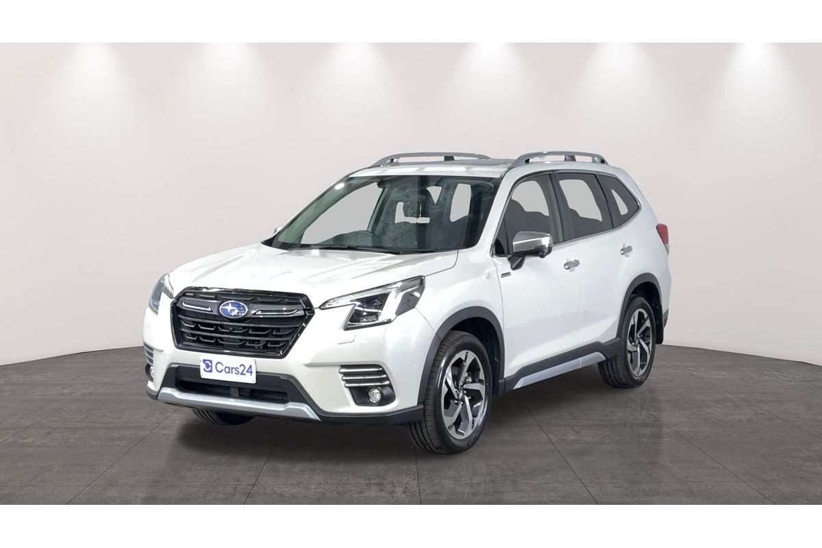 2022 Subaru Forester Hybrid S S5