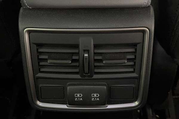 2022 Subaru Forester Hybrid S S5