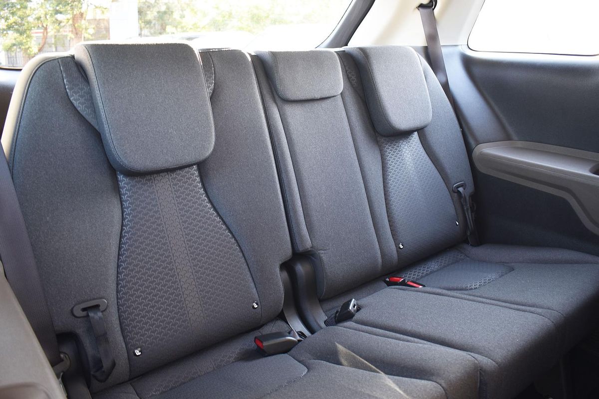 2024 Kia Carnival S KA4