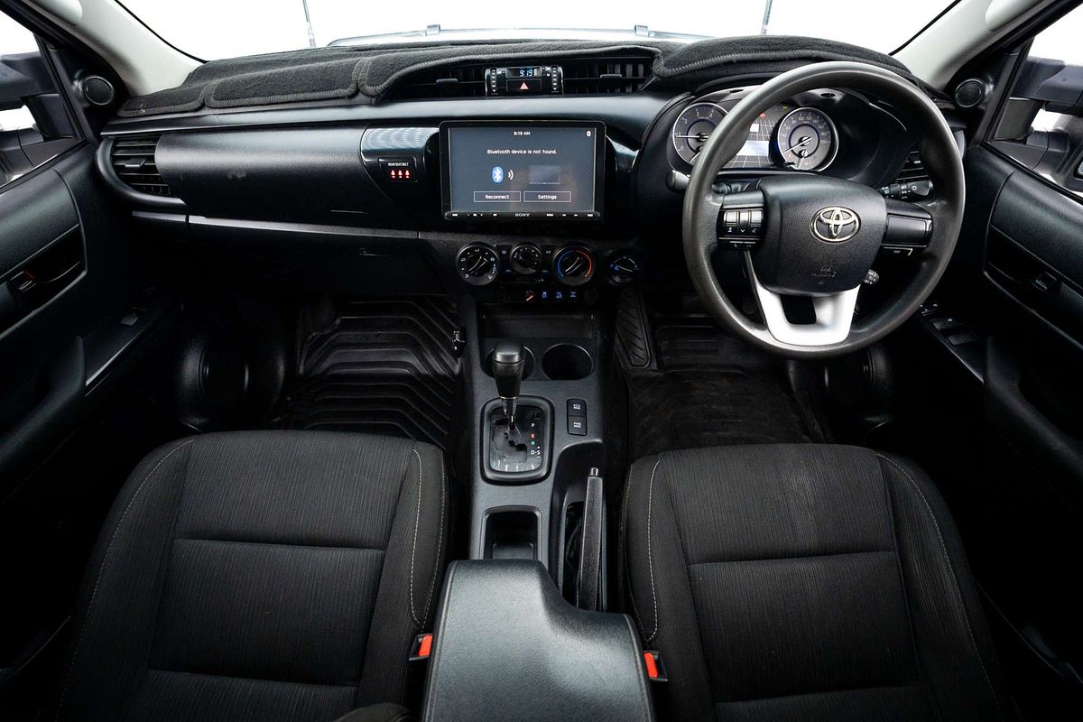 2019 Toyota Hilux SR GUN126R 4X4