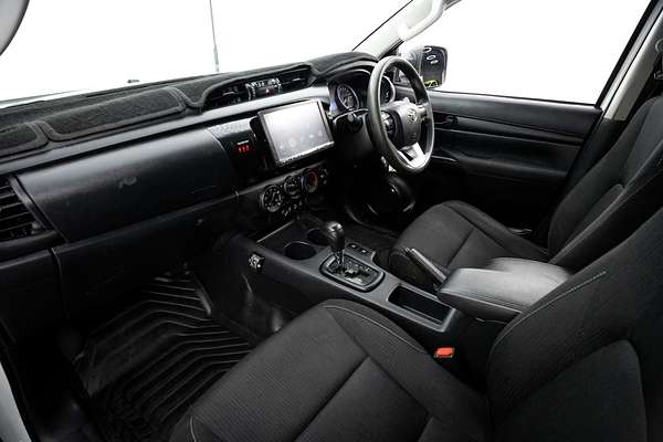 2019 Toyota Hilux SR GUN126R 4X4