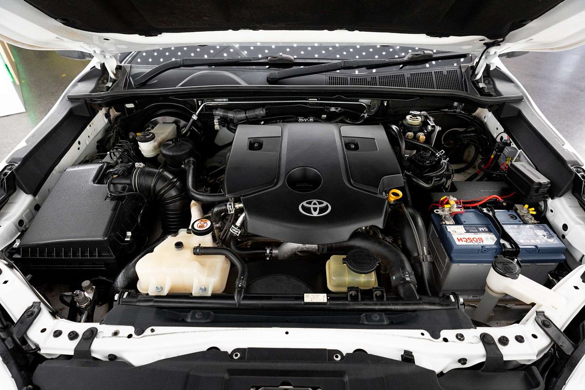 2019 Toyota Hilux SR GUN126R 4X4