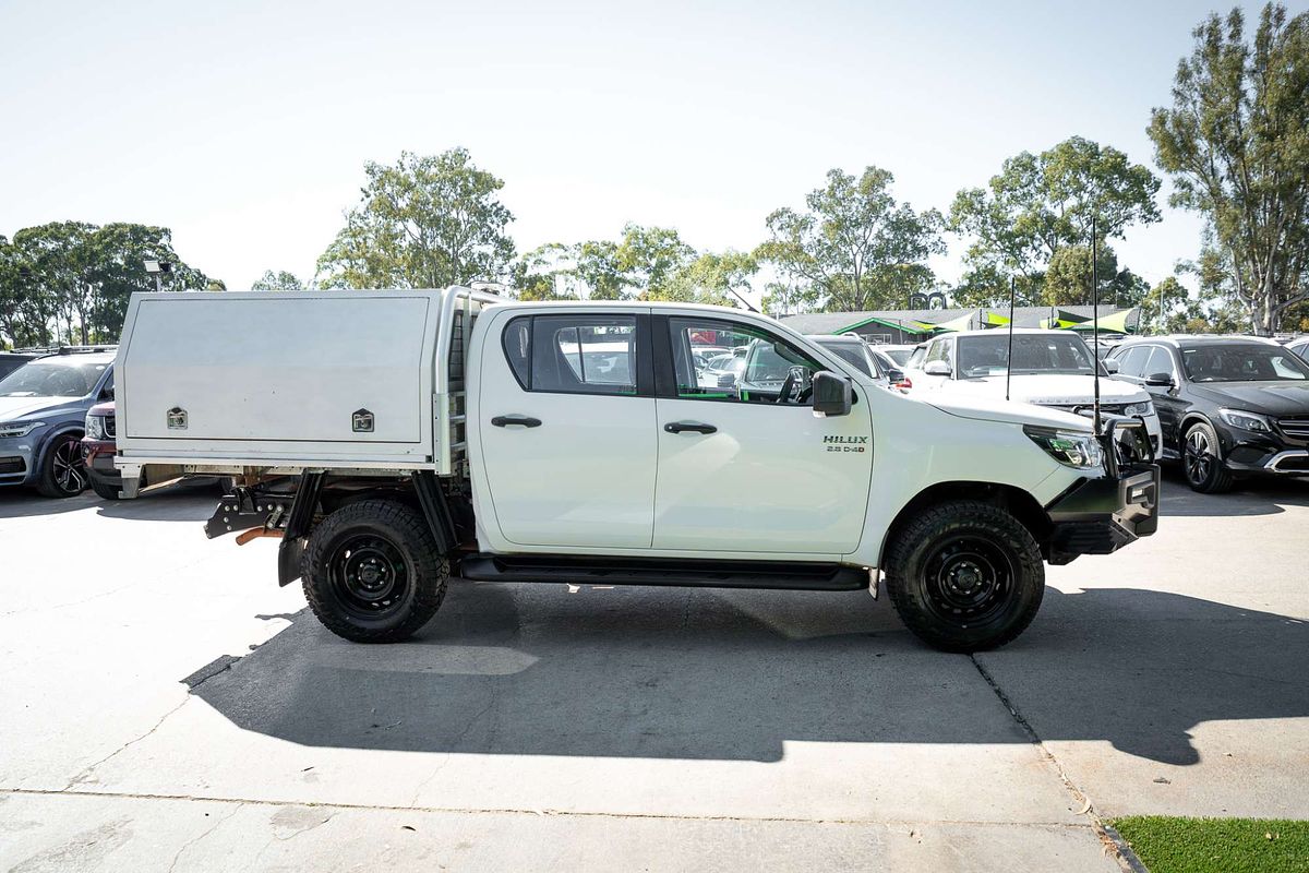 2019 Toyota Hilux SR GUN126R 4X4