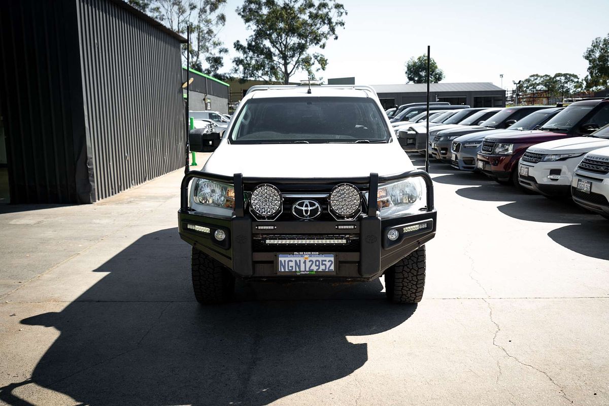 2019 Toyota Hilux SR GUN126R 4X4