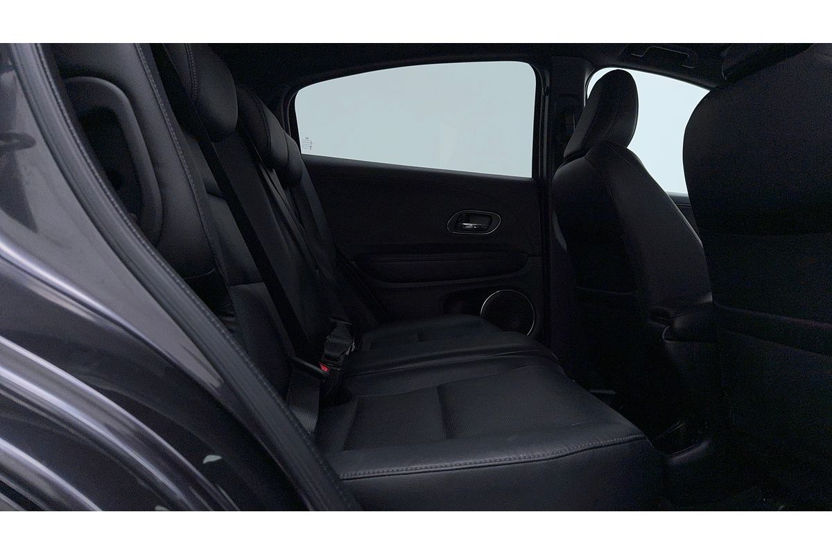 2018 Honda HR-V RS