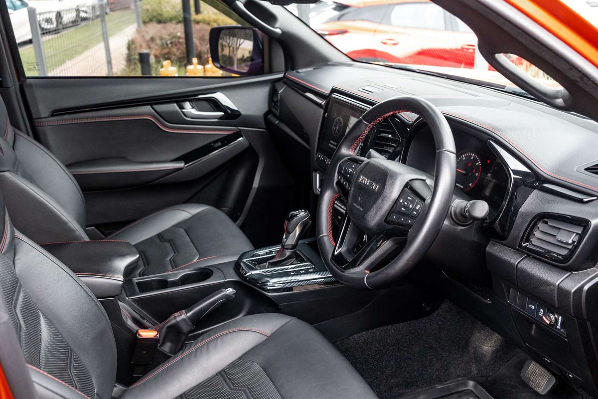 2023 Isuzu D-MAX X-TERRAIN 4X4