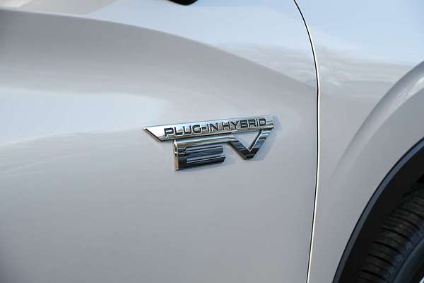 2025 Mitsubishi Outlander PHEV Exceed Tourer ZM