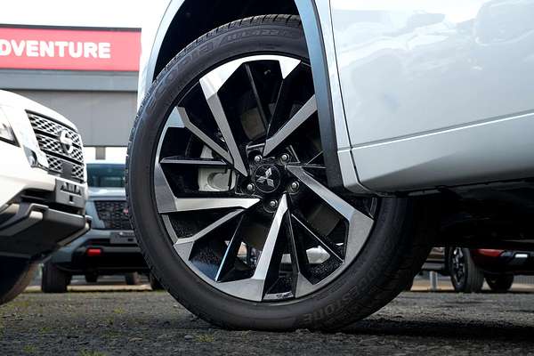 2025 Mitsubishi Outlander PHEV Exceed Tourer ZM