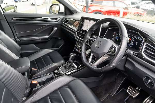 2022 Volkswagen T-Roc 140TSI R-Line D11