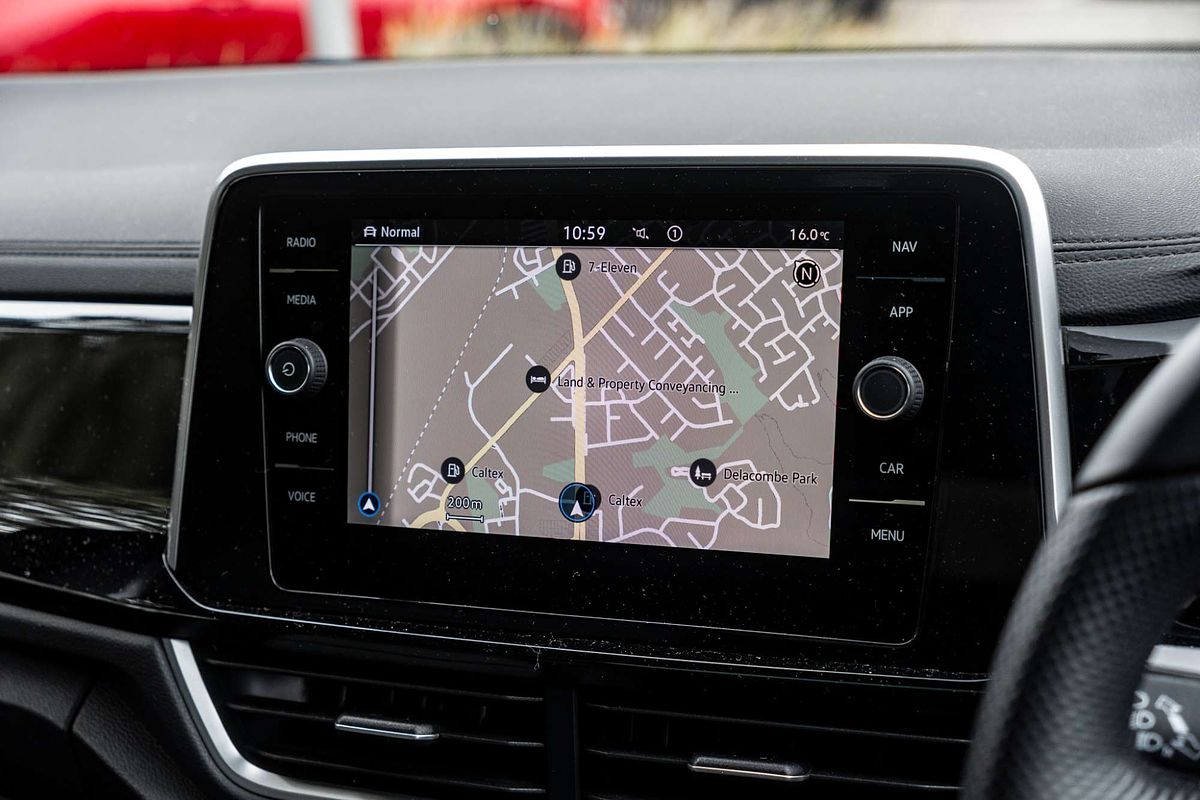 2022 Volkswagen T-Roc 140TSI R-Line D11