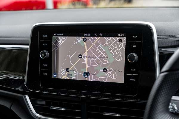 2022 Volkswagen T-Roc 140TSI R-Line D11