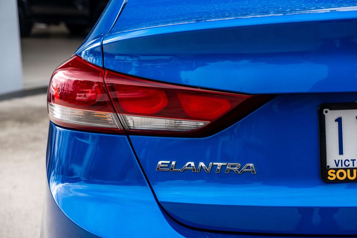 2018 Hyundai Elantra Active AD