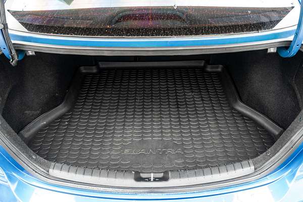 2018 Hyundai Elantra Active AD