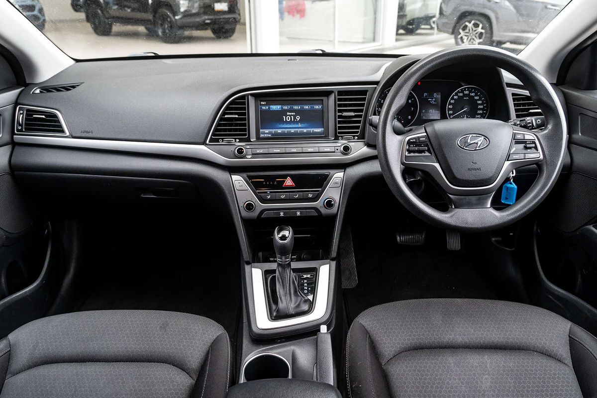 2018 Hyundai Elantra Active AD