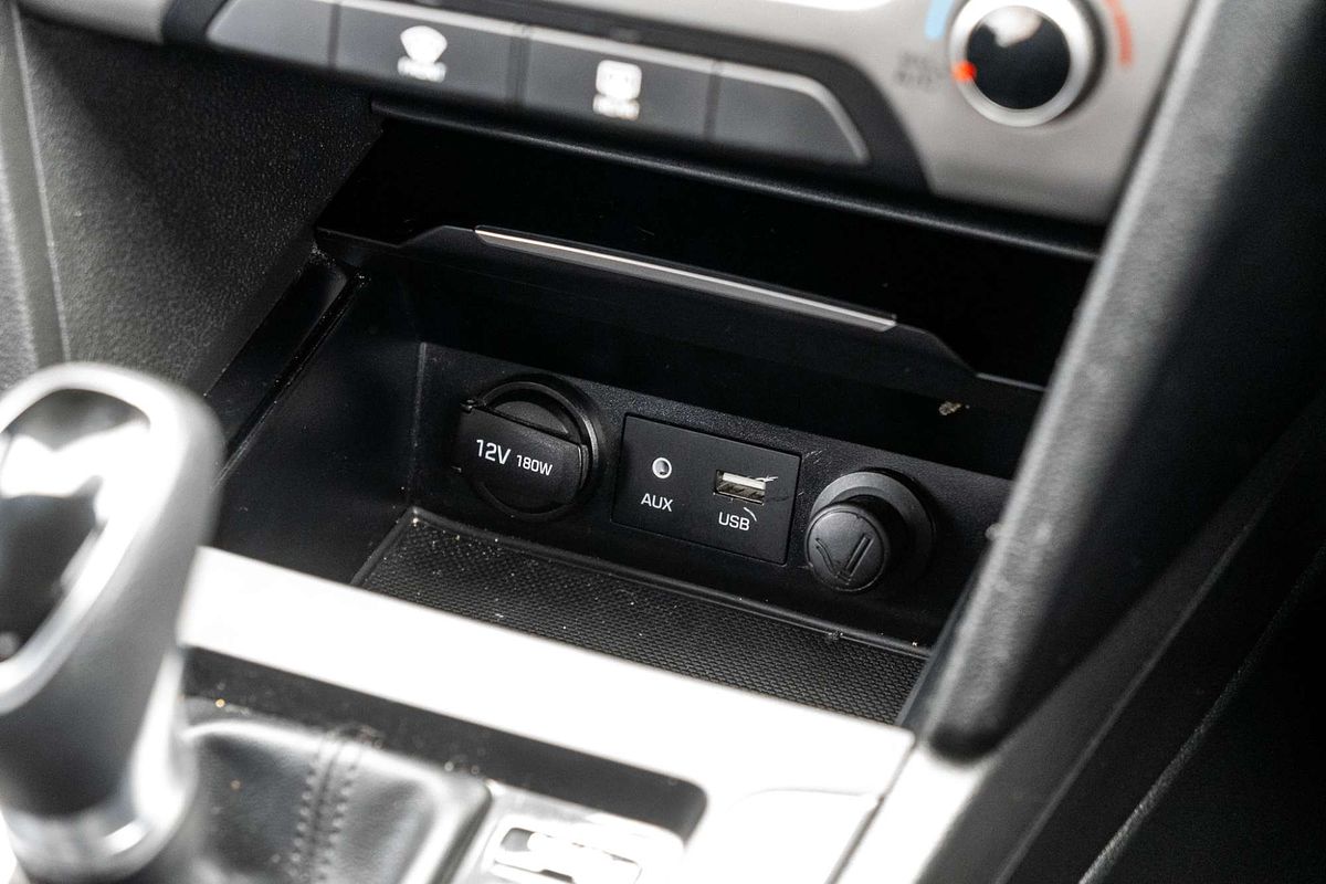 2018 Hyundai Elantra Active AD