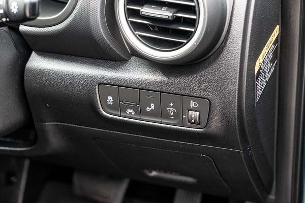 2018 Hyundai Kona Elite OS