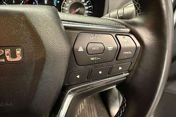 2024 Isuzu MU-X LS-T