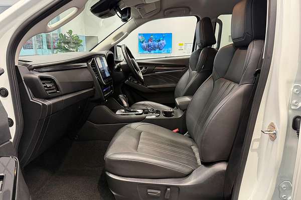 2024 Isuzu MU-X LS-T