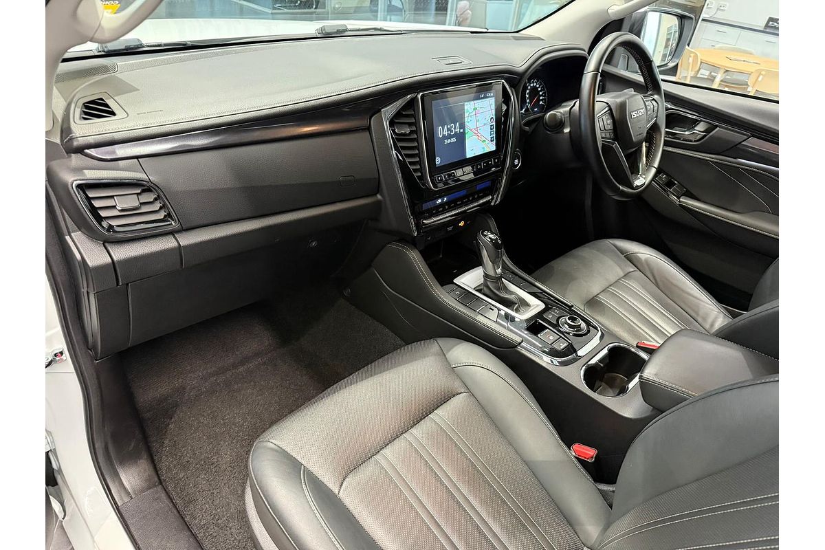 2024 Isuzu MU-X LS-T