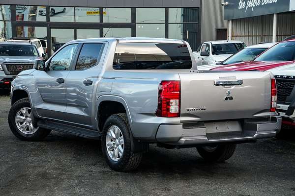 2025 Mitsubishi Triton GLX+ MV 4X4