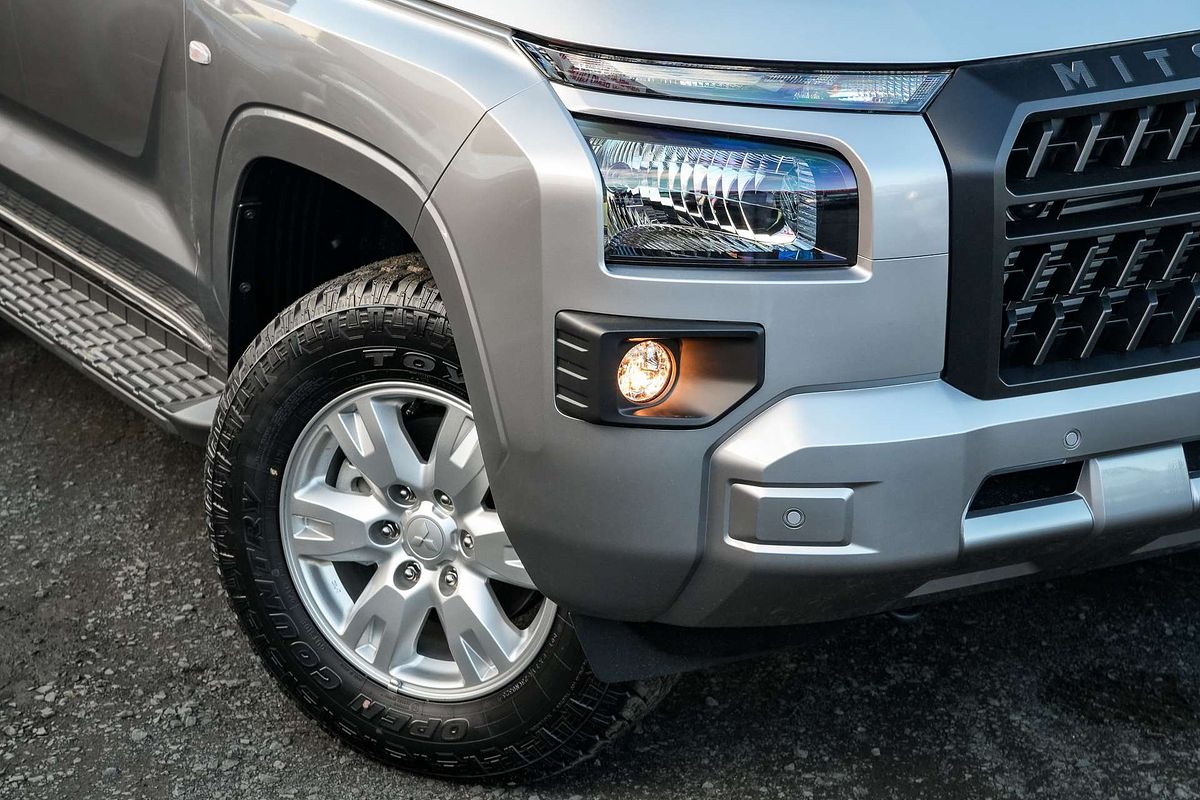 2025 Mitsubishi Triton GLX+ MV 4X4