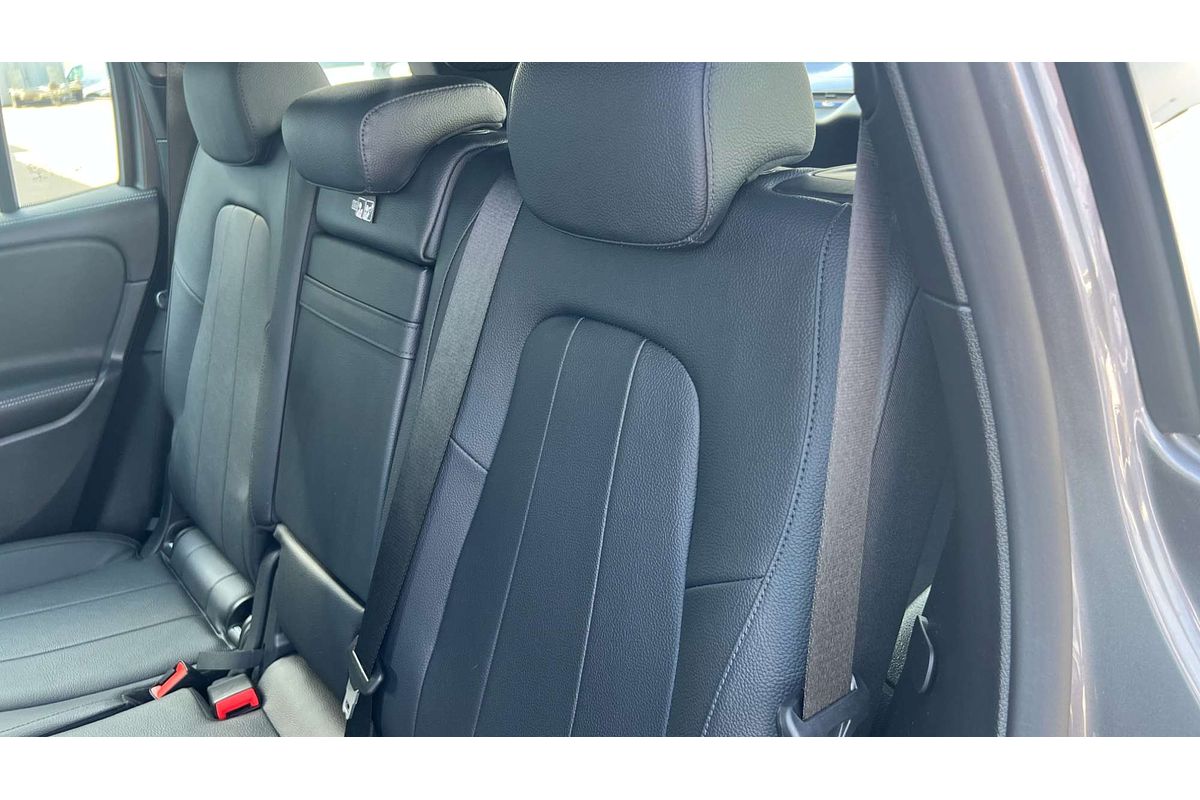 2021 Mercedes-Benz GLB-Class GLB200 X247