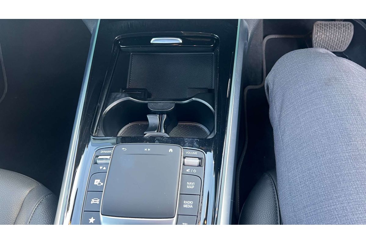 2021 Mercedes-Benz GLB-Class GLB200 X247