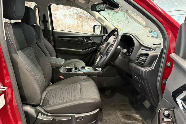 2024 Isuzu MU-X LS-U