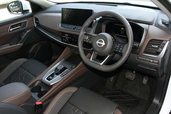2025 Nissan QASHQAI TI e-POWER J12