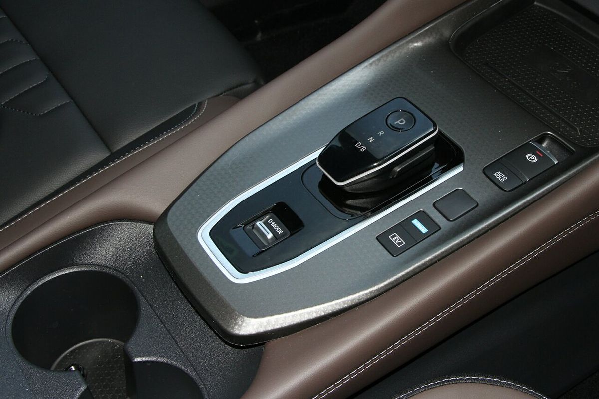 2025 Nissan QASHQAI TI e-POWER J12