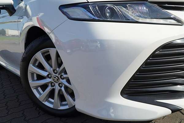 2020 Toyota Camry Ascent AXVH70R