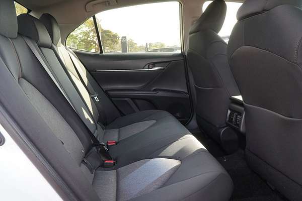 2020 Toyota Camry Ascent AXVH70R