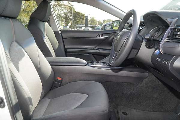 2020 Toyota Camry Ascent AXVH70R